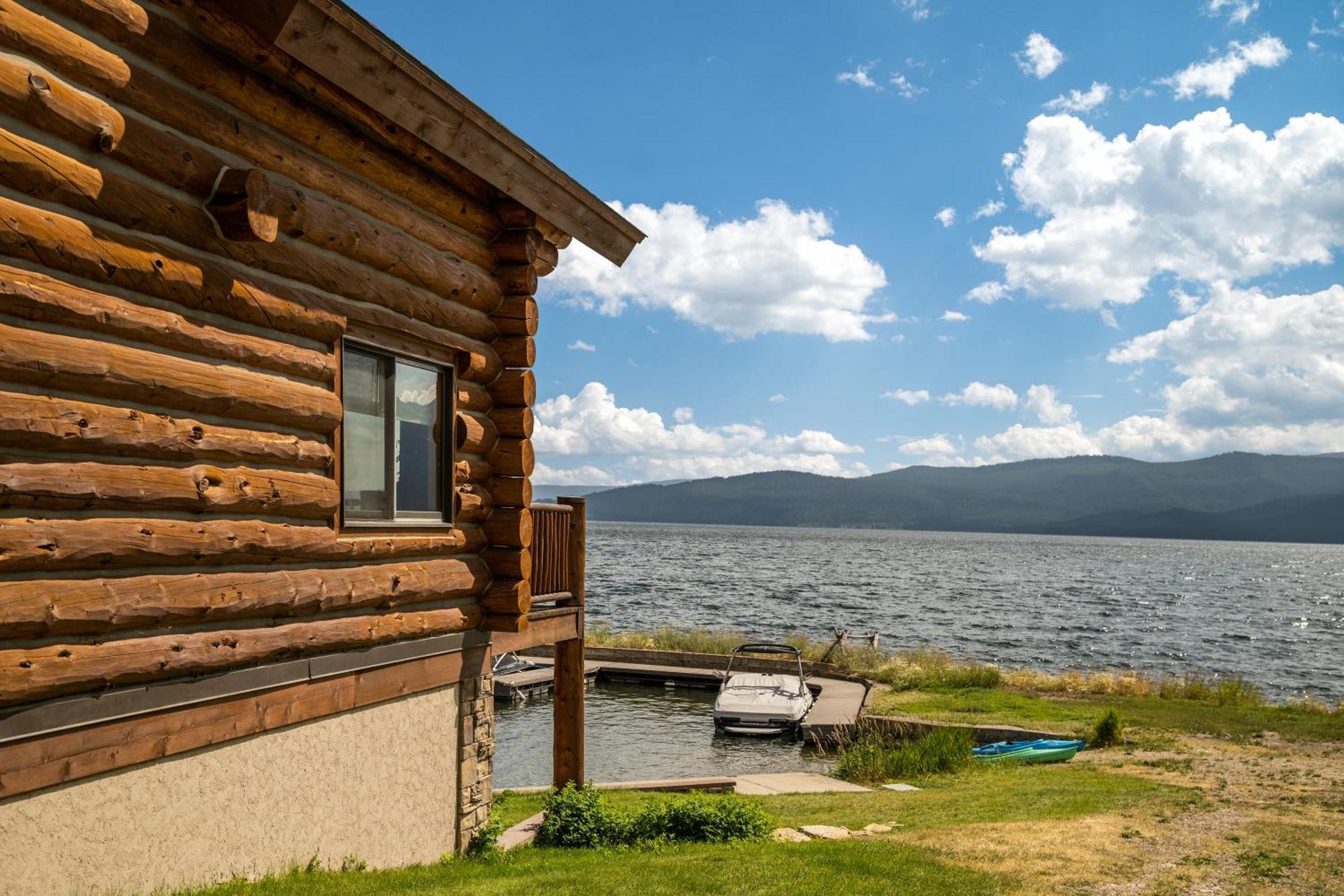 King'S Cabin Уест Йелоустоун Екстериор снимка