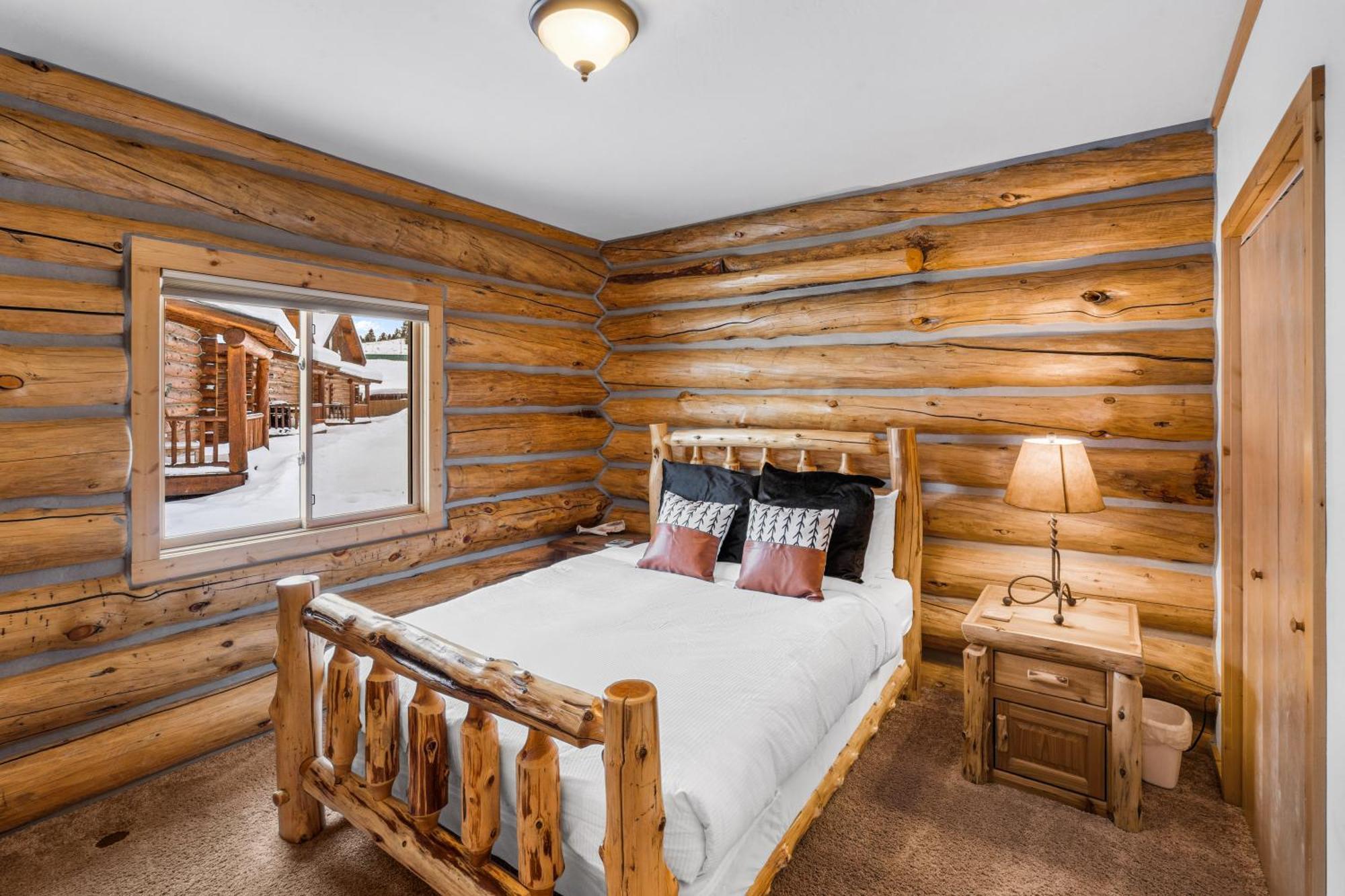 King'S Cabin Уест Йелоустоун Екстериор снимка